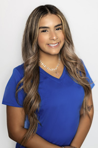 Emily - Registered Dental Assistant - Smiley Tooth Pediatric Dentistry